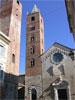Immagine: Le torri del centro storico di Albenga e la cinta muraria di Villanova d’Albenga.